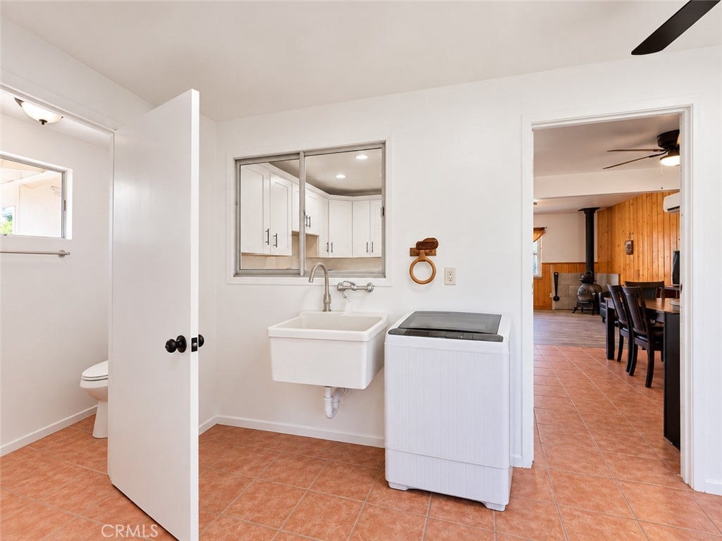 32461 Morse Lane, Lucerne Valley, CA 92356 32461 Morse Lane, Lucerne Valley, CA 92356