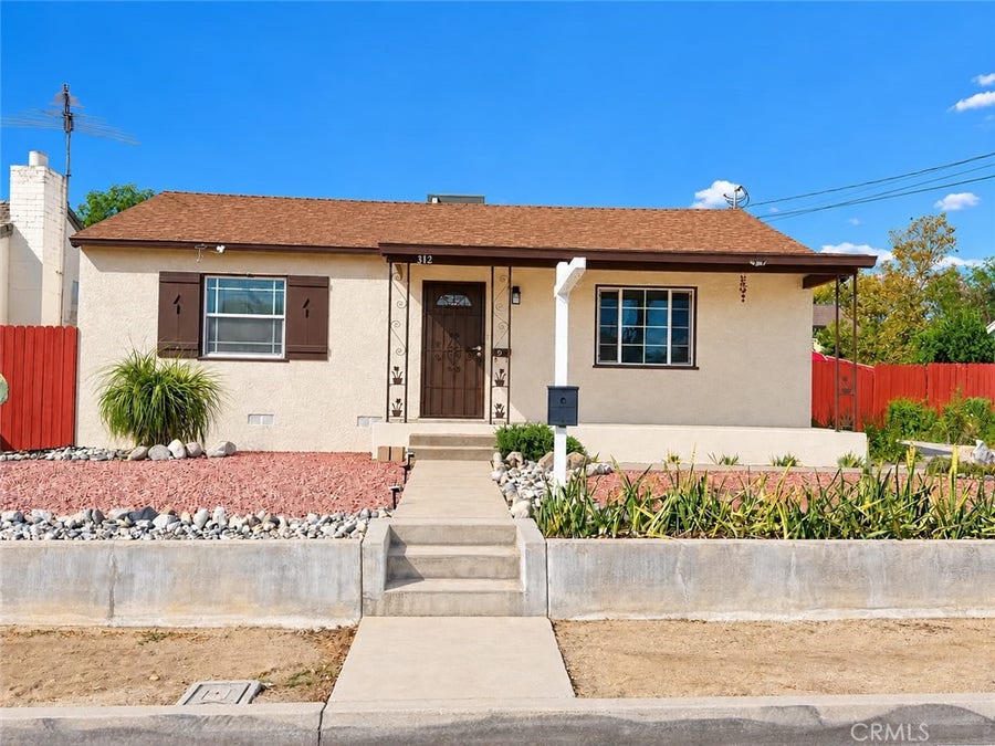 Property photo for 312 W Lugonia, Redlands, CA