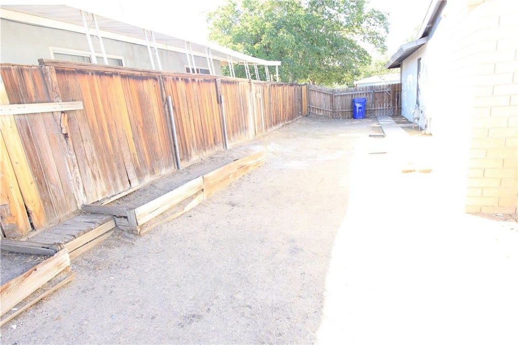 16258 Forrest, Victorville, CA 92395 16258 Forrest, Victorville, CA 92395