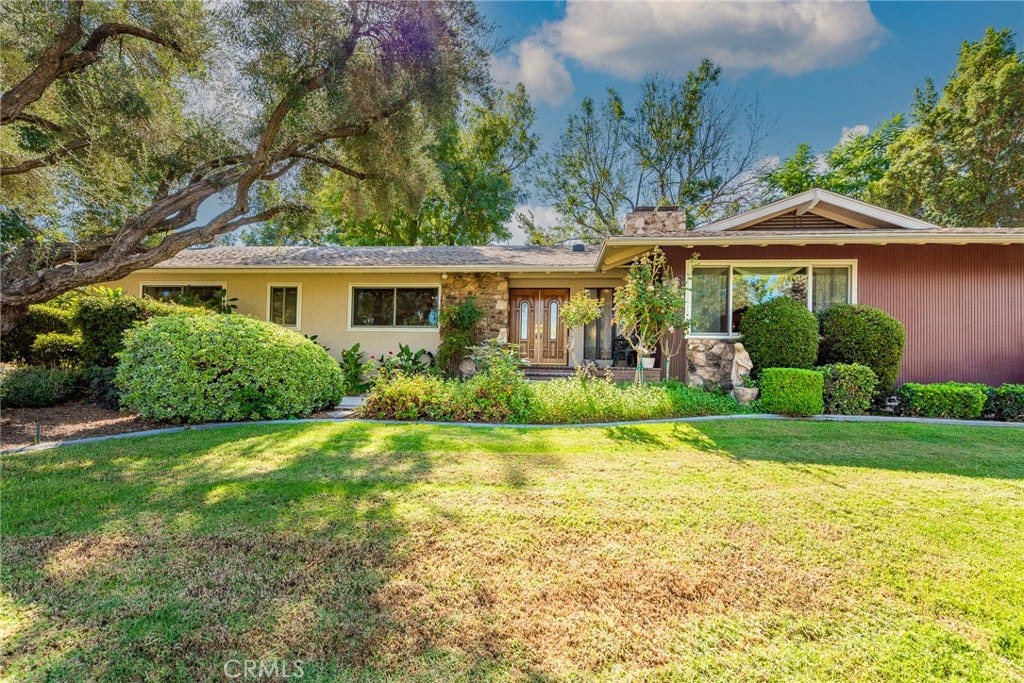 2200 Archdale St, Riverside, CA 92506 2200 Archdale St, Riverside, CA 92506