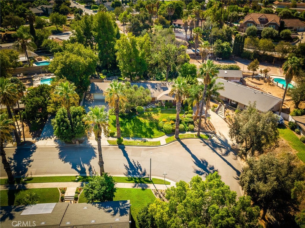 2200 Archdale St, Riverside, CA 92506 2200 Archdale St, Riverside, CA 92506