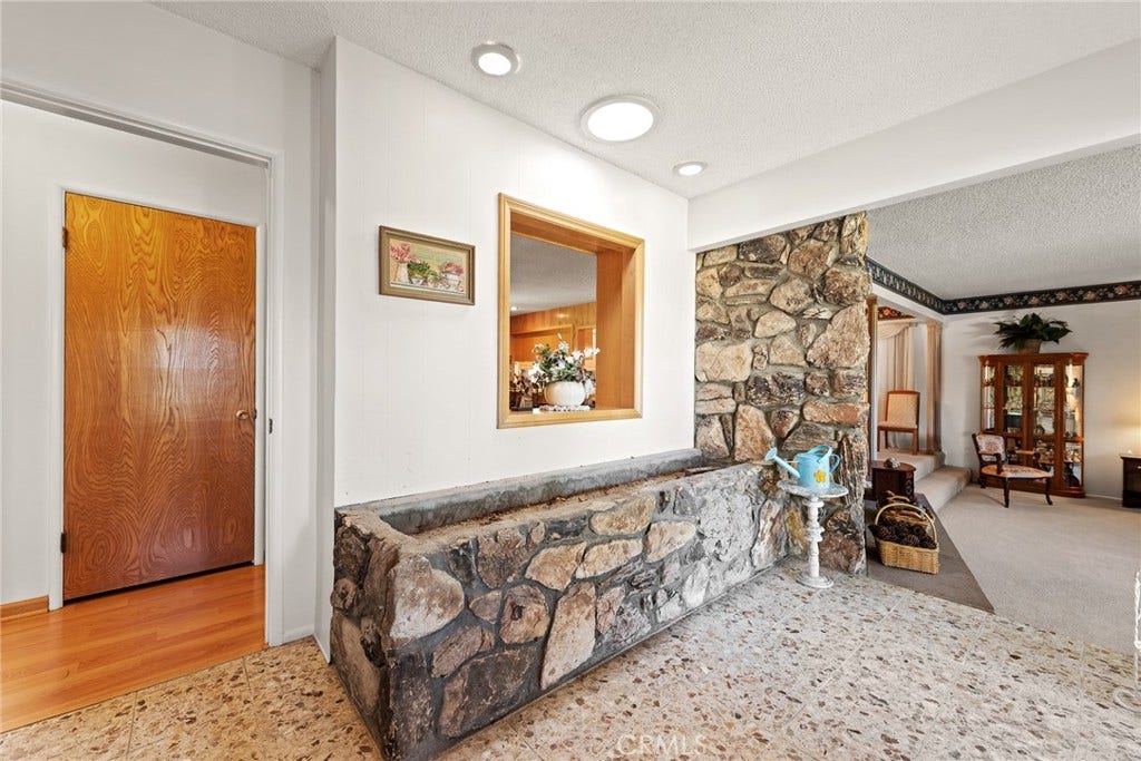 2200 Archdale St, Riverside, CA 92506 2200 Archdale St, Riverside, CA 92506