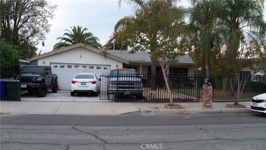 Property photo for 9732 Oleander, Fontana, CA