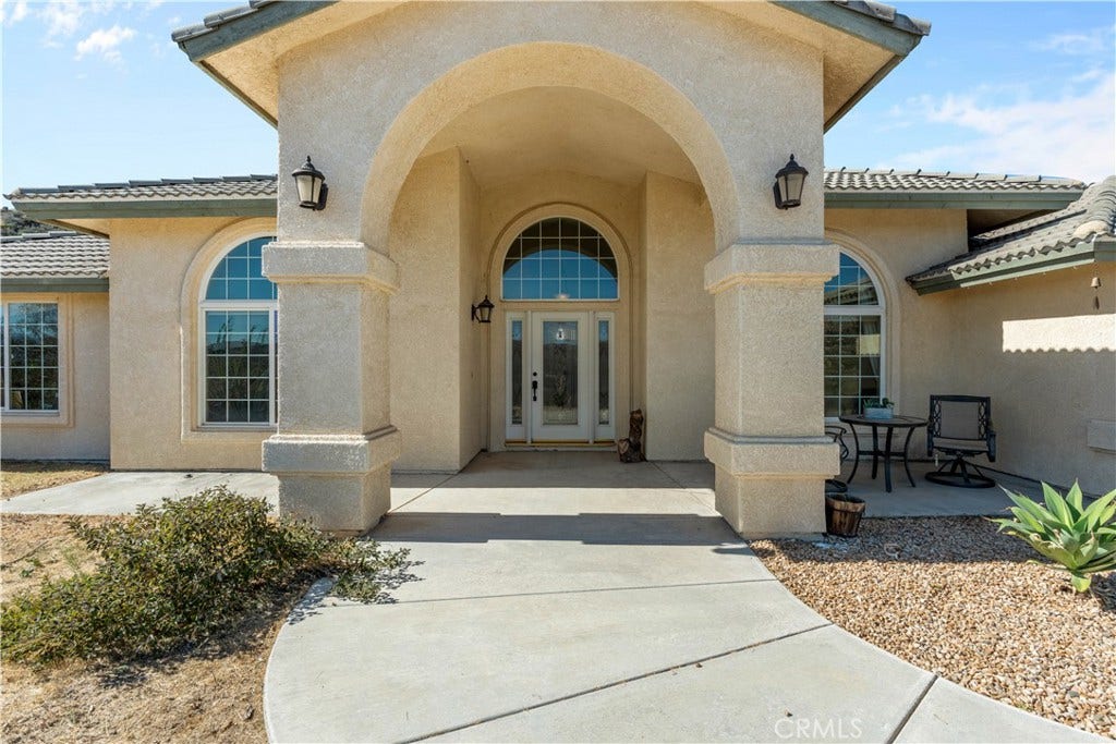 3950 Coriander Drive, Hesperia, CA 92345