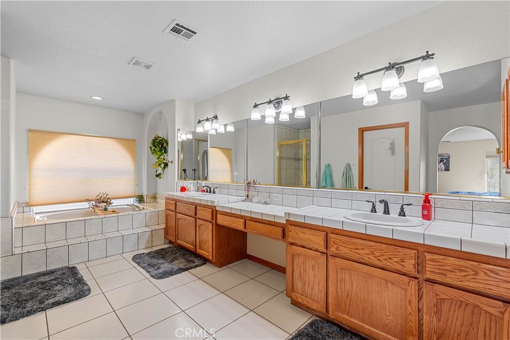 3950 Coriander Drive, Hesperia, CA 92345