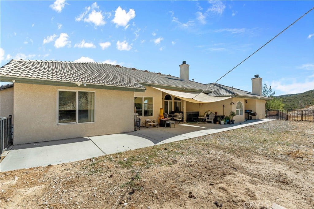 3950 Coriander Drive, Hesperia, CA 92345