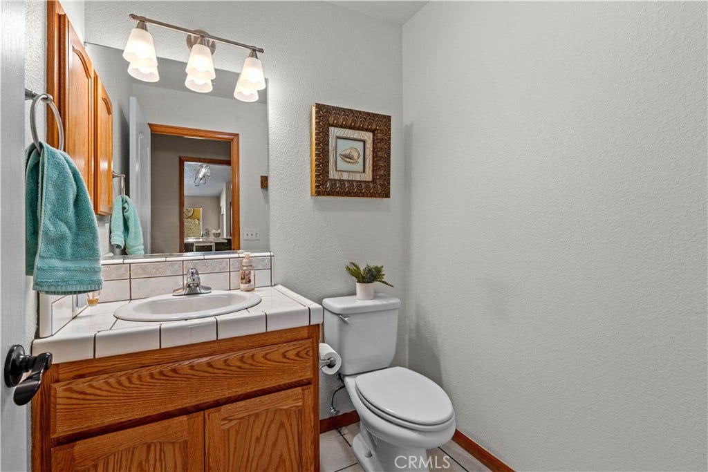3950 Coriander Drive, Hesperia, CA 92345