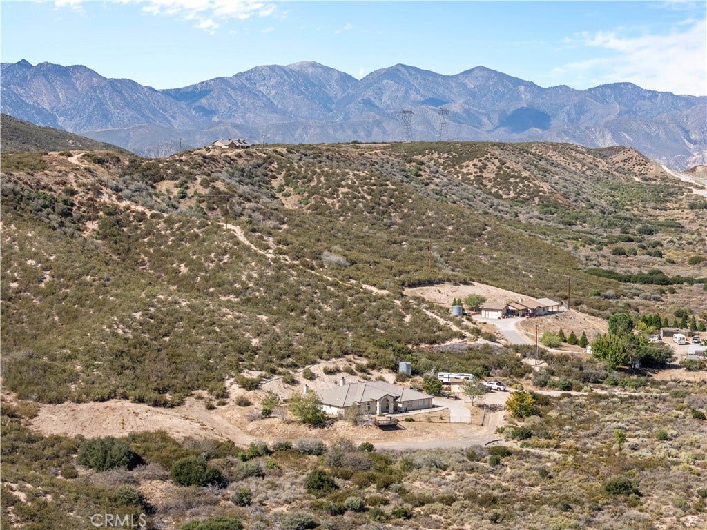 3950 Coriander Drive, Hesperia, CA 92345