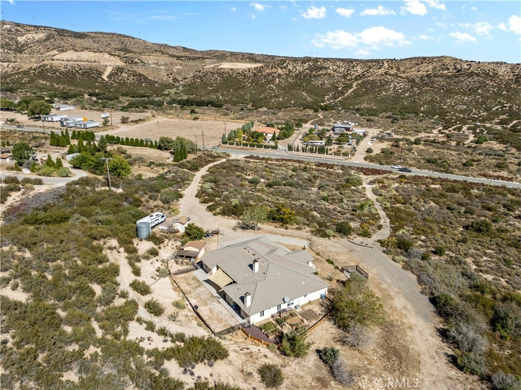 3950 Coriander Drive, Hesperia, CA 92345