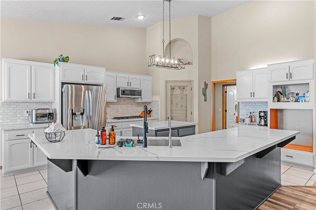 3950 Coriander Drive, Hesperia, CA 92345