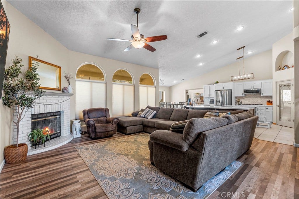 3950 Coriander Drive, Hesperia, CA 92345