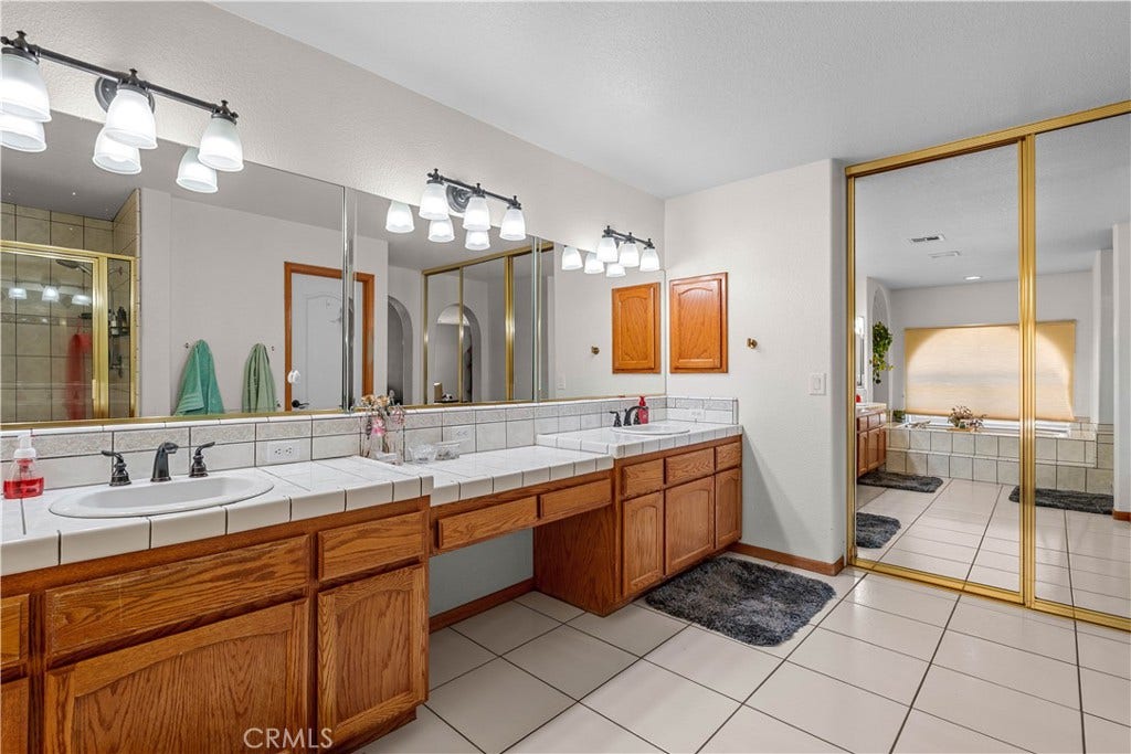 3950 Coriander Drive, Hesperia, CA 92345