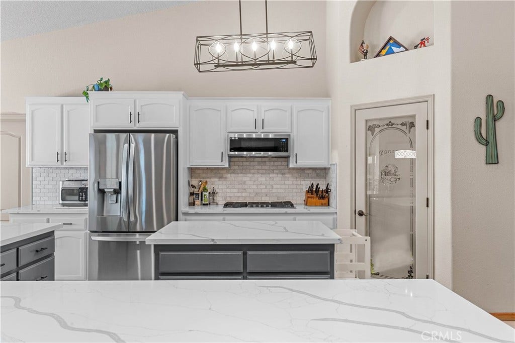 3950 Coriander Drive, Hesperia, CA 92345