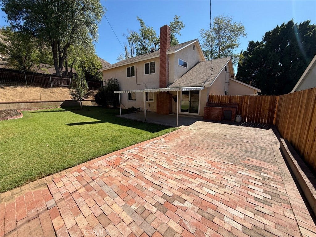891 Huston, Riverside, CA 92507 891 Huston, Riverside, CA 92507