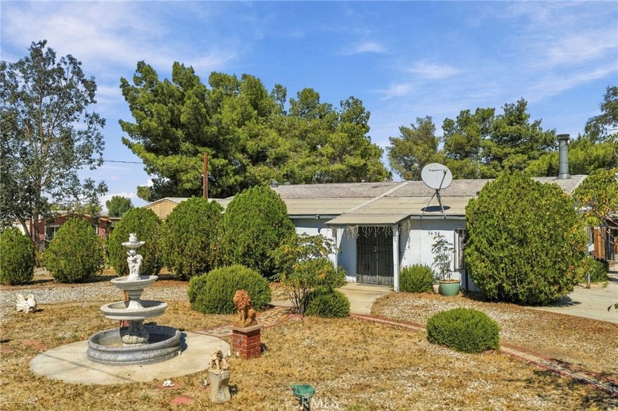 Property photo for 3404 Begonia, Phelan, CA