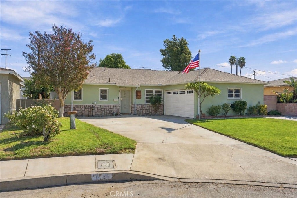 1420 Tejon Avenue, Colton, CA 92324 1420 Tejon Avenue, Colton, CA 92324