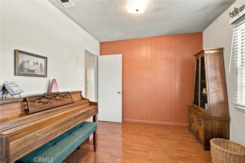 1420 Tejon Avenue, Colton, CA 92324 1420 Tejon Avenue, Colton, CA 92324