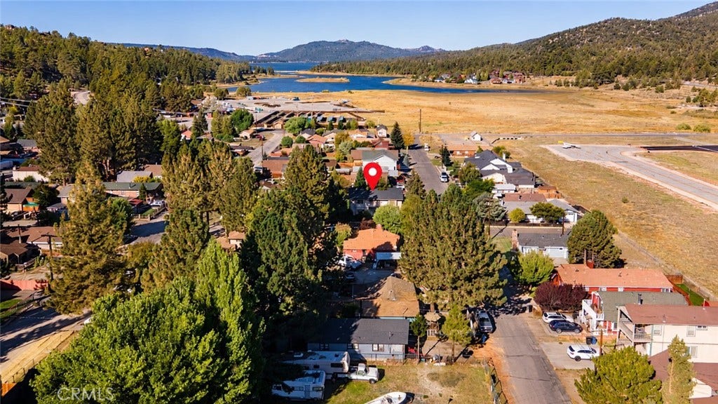 1102 W Fairway, Big Bear City, CA 92314 1102 W Fairway, Big Bear City, CA 92314