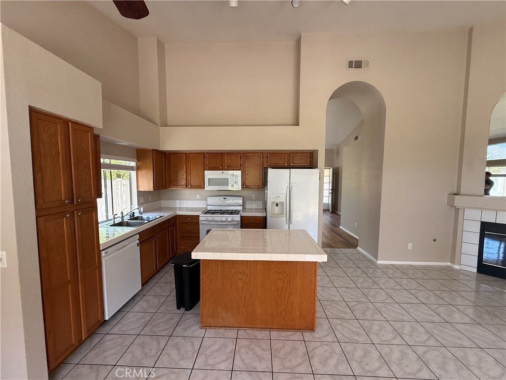 43175 Corte Calanda, Temecula, CA 92592 43175 Corte Calanda, Temecula, CA 92592