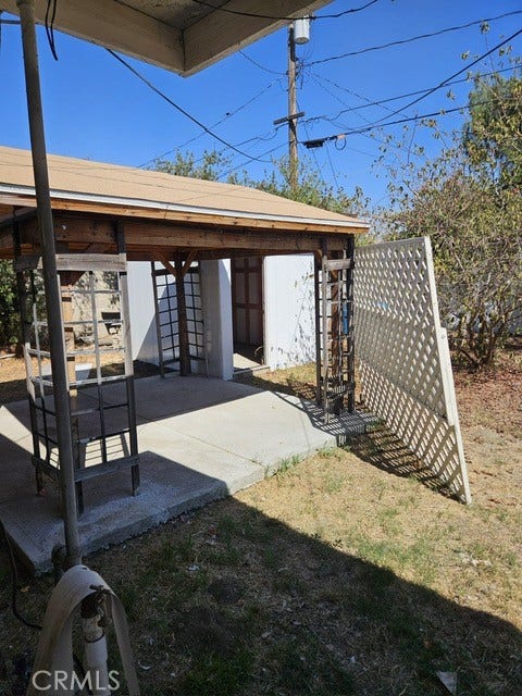 847 S Forest, Bloomington, CA 92316