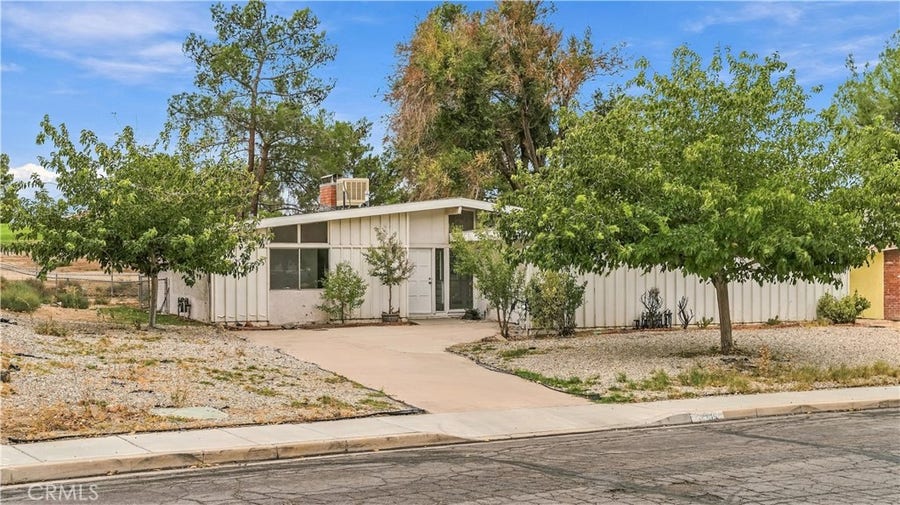 Property photo for 14309 Burning Tree, Victorville, CA
