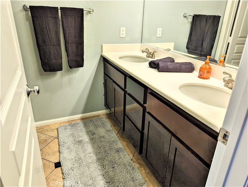 4300 Newton Avenue, #94, San Diego, CA 92113 4300 Newton Avenue, #94, San Diego, CA 92113