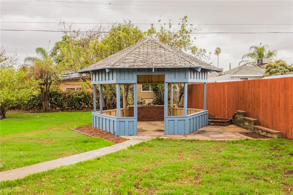 149 E Alru, Rialto, CA 92376 149 E Alru, Rialto, CA 92376