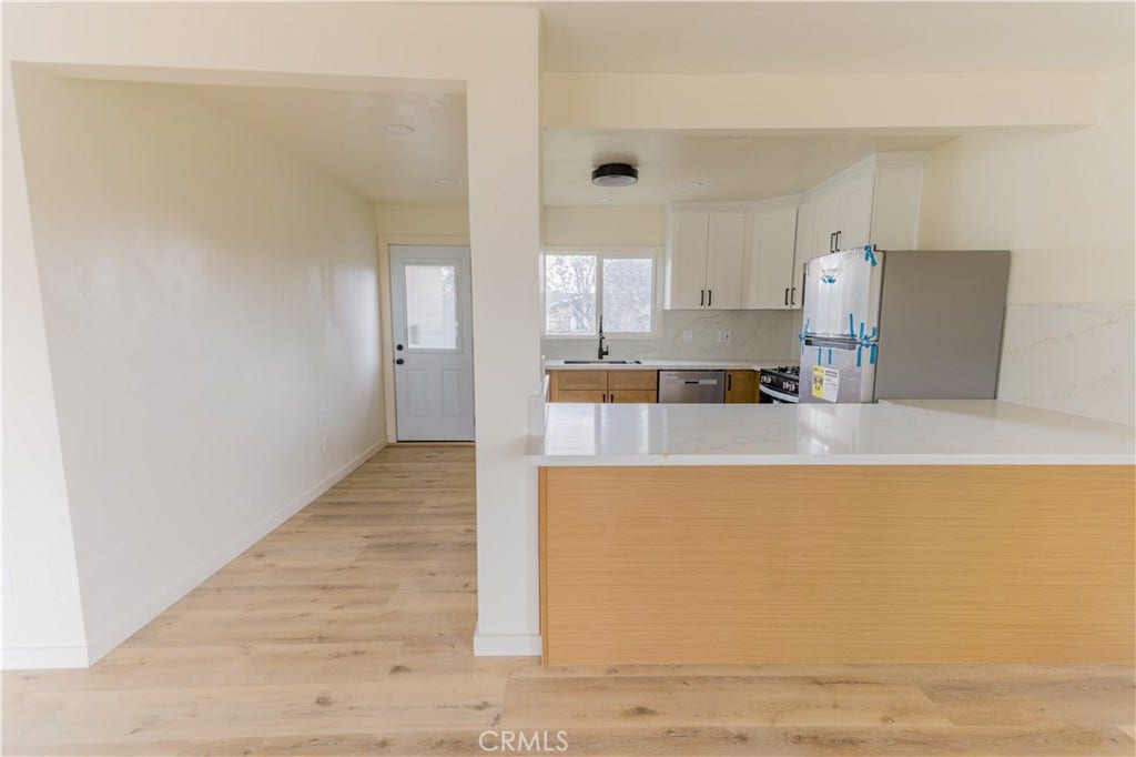 149 E Alru, Rialto, CA 92376 149 E Alru, Rialto, CA 92376