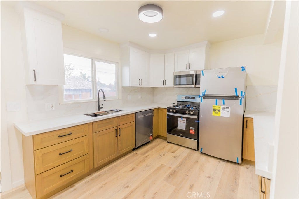 149 E Alru, Rialto, CA 92376 149 E Alru, Rialto, CA 92376