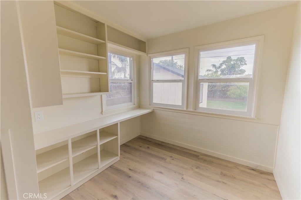 149 E Alru, Rialto, CA 92376 149 E Alru, Rialto, CA 92376