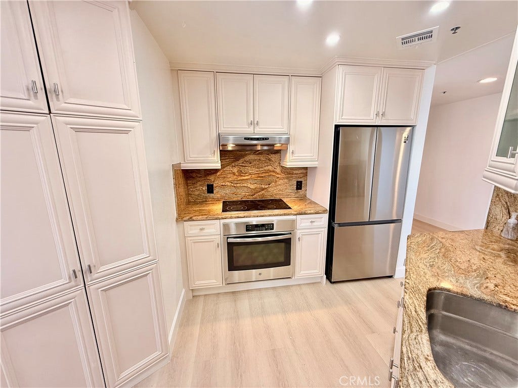 1310 E Ocean, #407, Long Beach, CA 90802