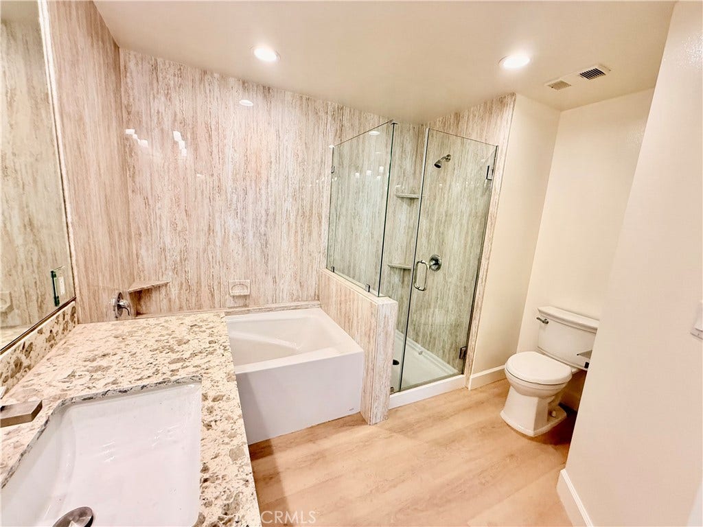 1310 E Ocean, #407, Long Beach, CA 90802