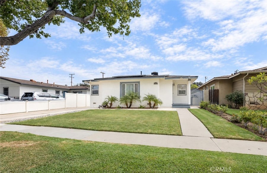 Property photo for 2121 Valencia, Santa Ana, CA