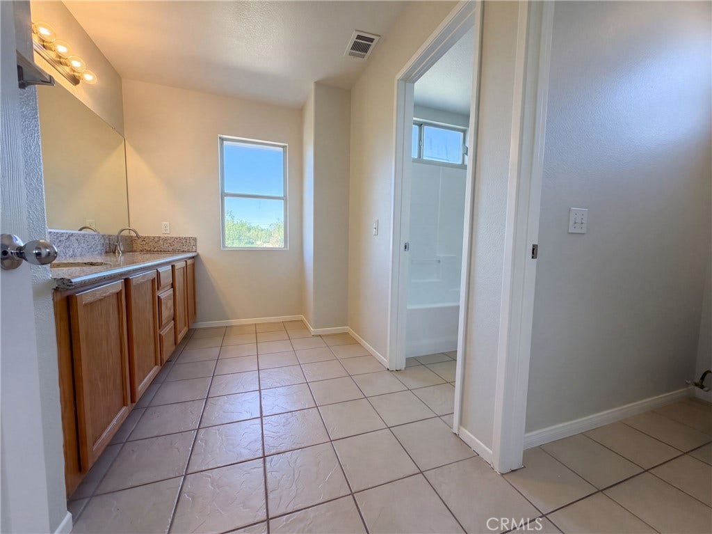 563 Tell Lane, Hemet, CA 92544 563 Tell Lane, Hemet, CA 92544