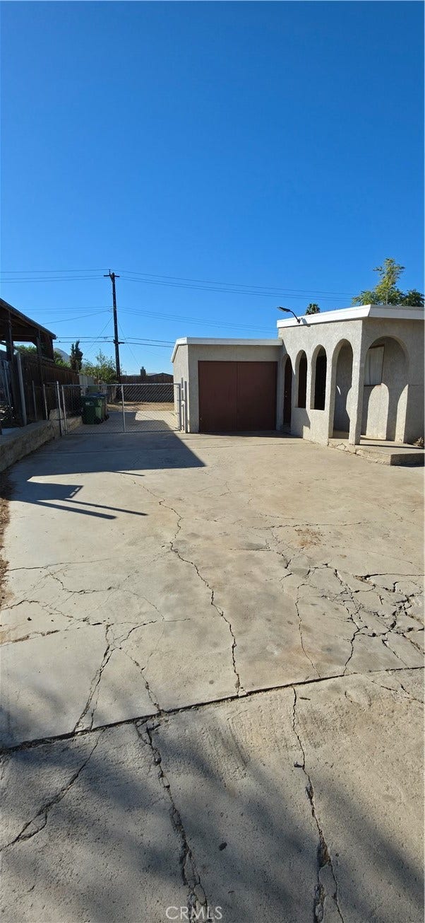 784 Arliss, Riverside, CA 92507 784 Arliss, Riverside, CA 92507