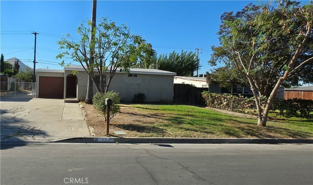 784 Arliss, Riverside, CA 92507 784 Arliss, Riverside, CA 92507