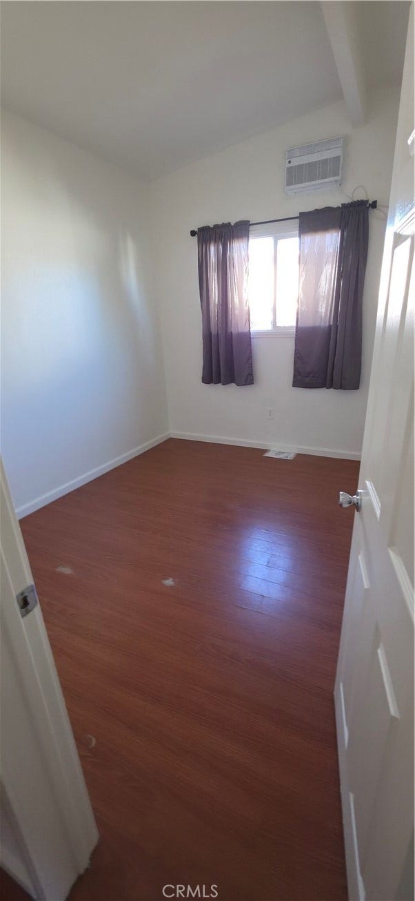 784 Arliss, Riverside, CA 92507 784 Arliss, Riverside, CA 92507