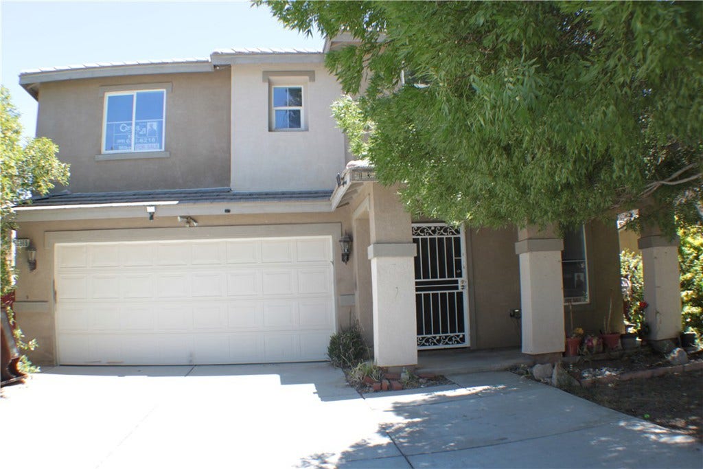 13969 Colt Court, Victorville, CA 92394 Front view