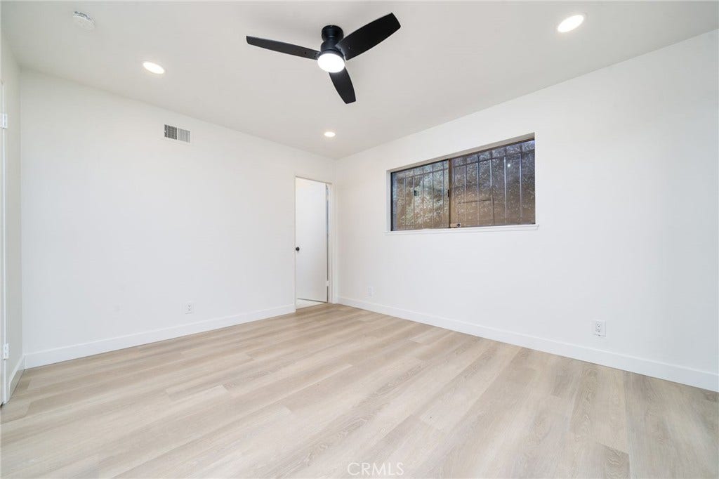 212 N Acacia Avenue, Rialto, CA 92376 212 N Acacia Avenue, Rialto, CA 92376