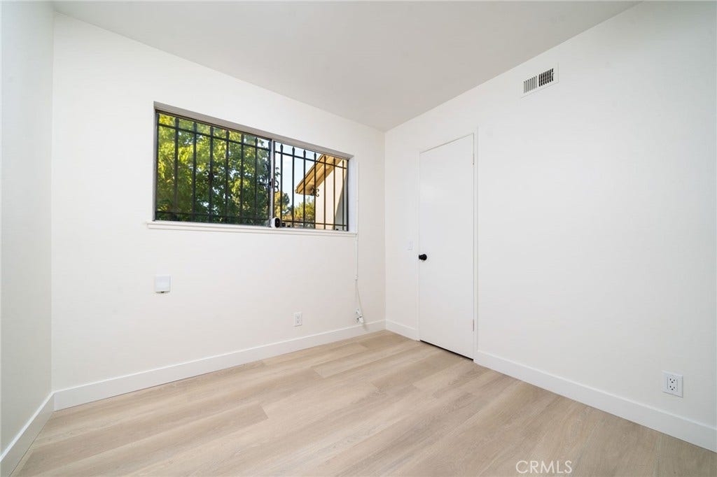 212 N Acacia Avenue, Rialto, CA 92376 212 N Acacia Avenue, Rialto, CA 92376