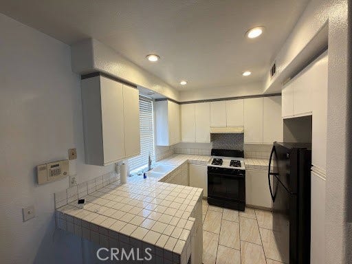 166 S Long Beach, Compton, CA 90221 166 S Long Beach, Compton, CA 90221