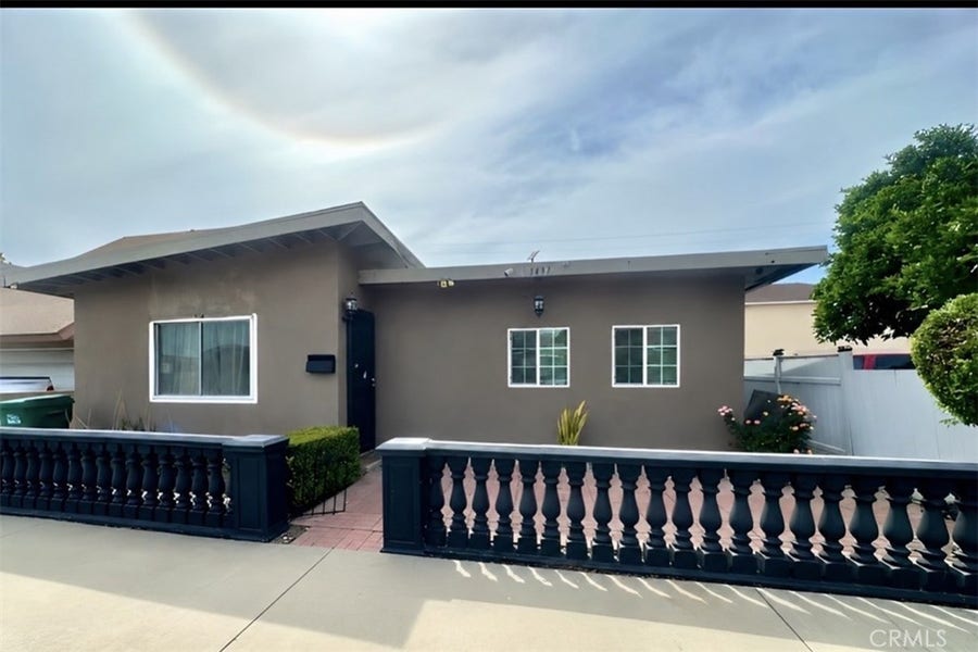 Property photo for 3437 Caspian, Long Beach, CA