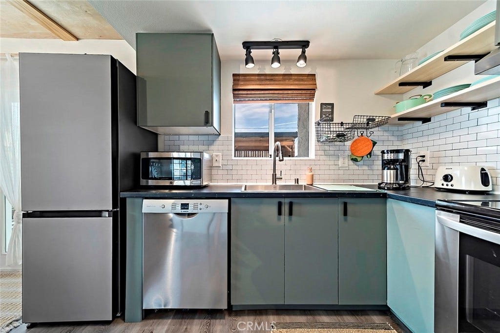 6123 Scenic, Joshua Tree, CA 92252 6123 Scenic, Joshua Tree, CA 92252