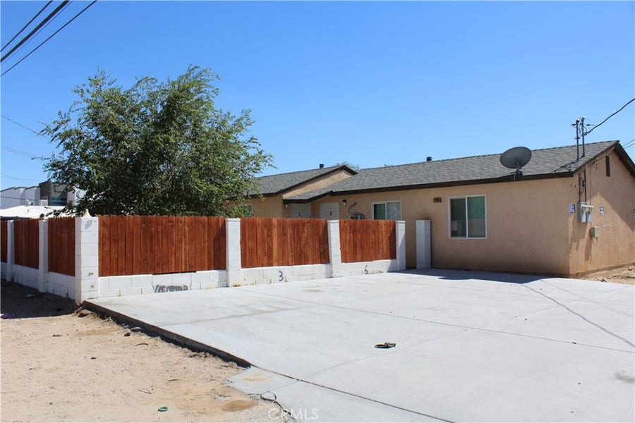 Property photo for 12069 Chamberlaine, Adelanto, CA