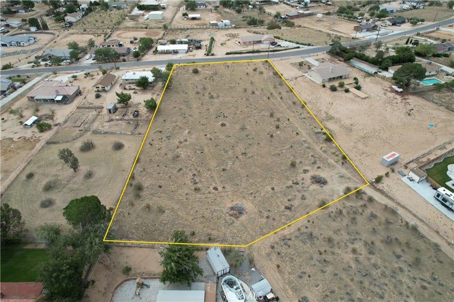 Property photo for 0 VERONA Street, Hesperia, CA