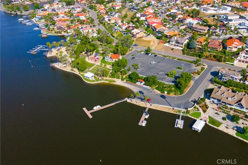 22760 Cascade Drive, Canyon Lake, CA 92587 Launch Ramp at Holiday Harbor