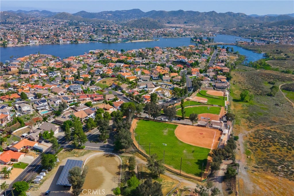 22760 Cascade Drive, Canyon Lake, CA 92587 Softball and Little League fields