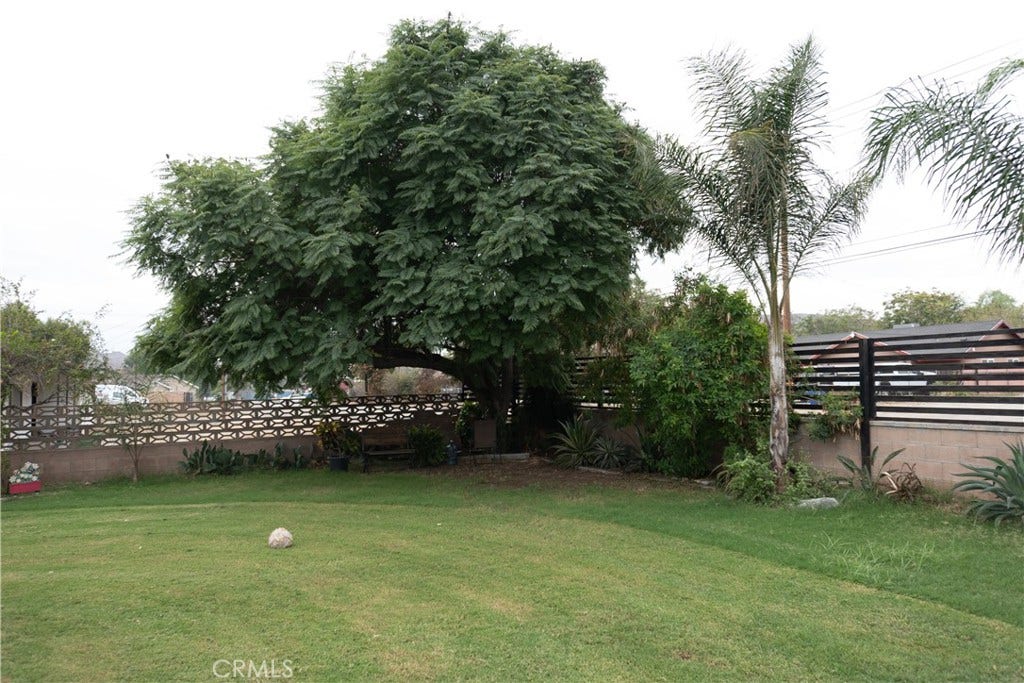 10837 Locust, Bloomington, CA 92316 10837 Locust, Bloomington, CA 92316