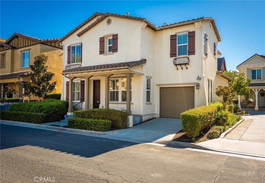 Property photo for 31795 Green Oak Way, Temecula, CA