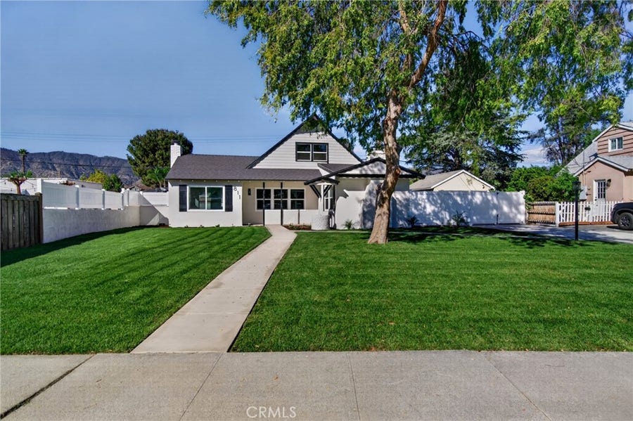 Property photo for 811 E Ada, Glendora, CA